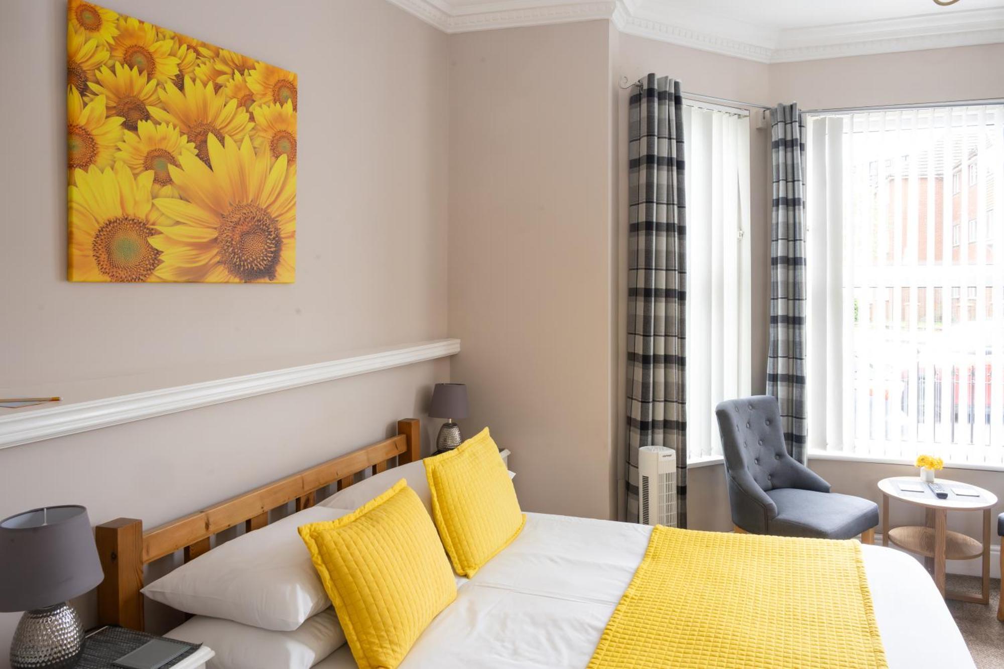 The Courtyard Guest House Great Yarmouth Exteriér fotografie
